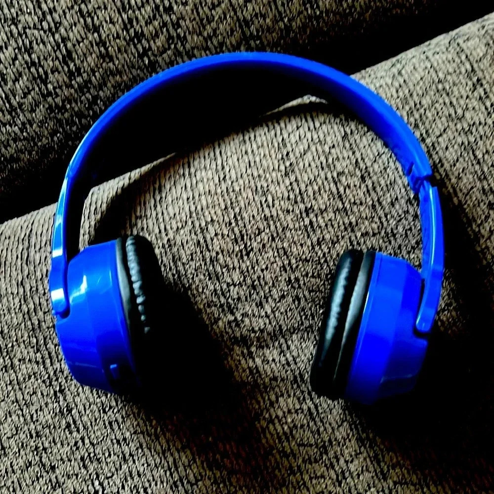 Bud Light Wireless Bluetooth Headphones Blue Promotional Headset